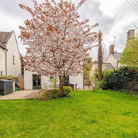 Вілла The Old Bank Beautiful Cotswold House With Huge Garden Mickleton  Екстер'єр фото